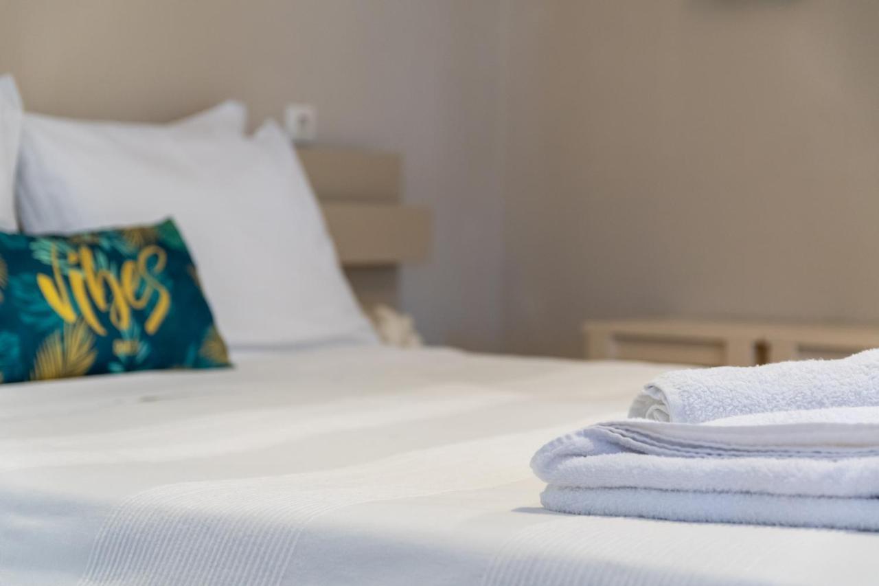 Stefanias Apartment ネオス・マルマラス エクステリア 写真