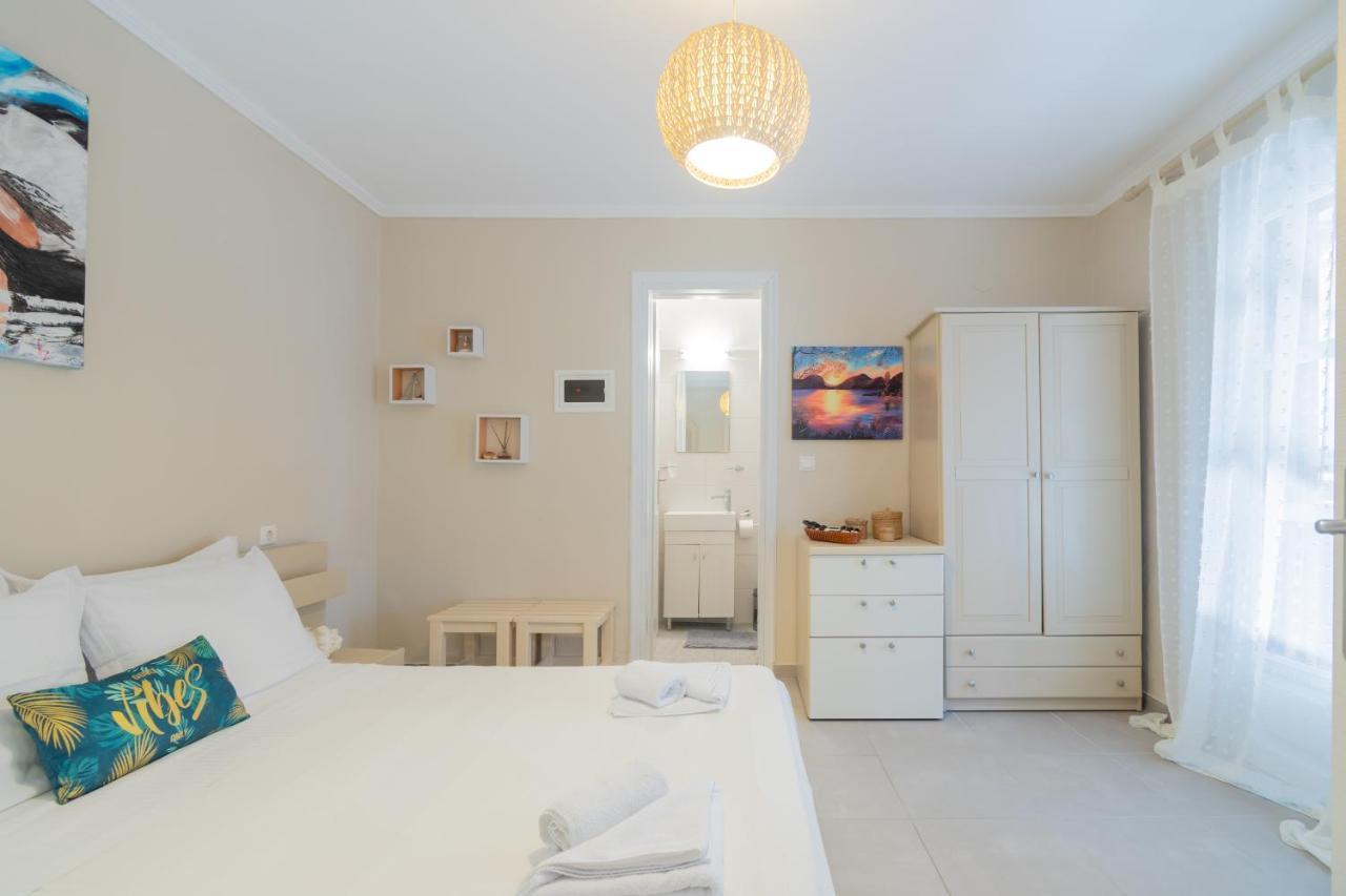 Stefanias Apartment ネオス・マルマラス エクステリア 写真