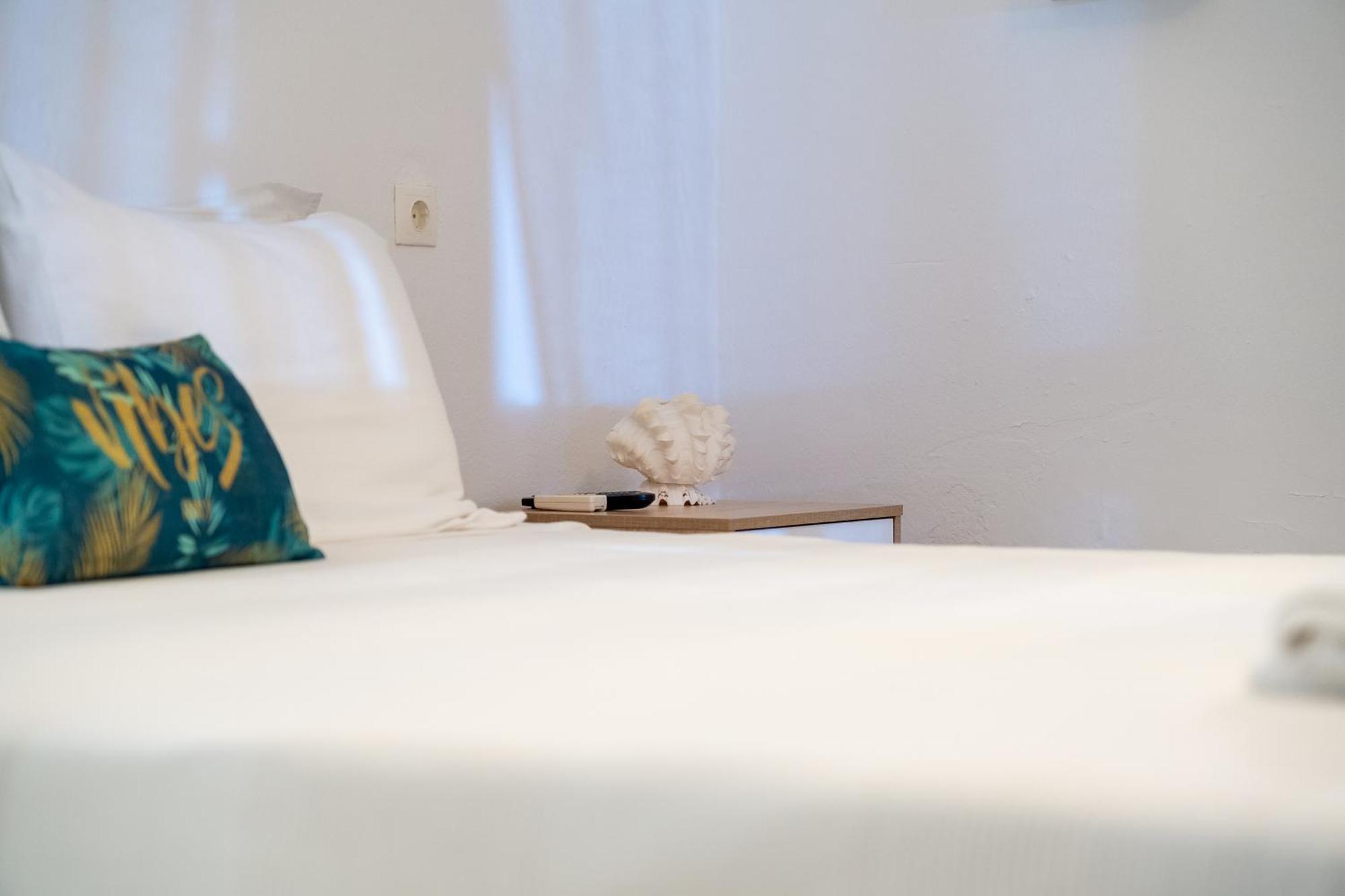 Stefanias Apartment ネオス・マルマラス エクステリア 写真